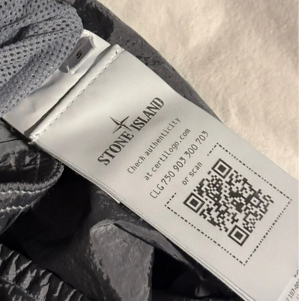 Stone Island Nylon Metal Swim Shorts Grey 8015B0943 V0041 Mens Small